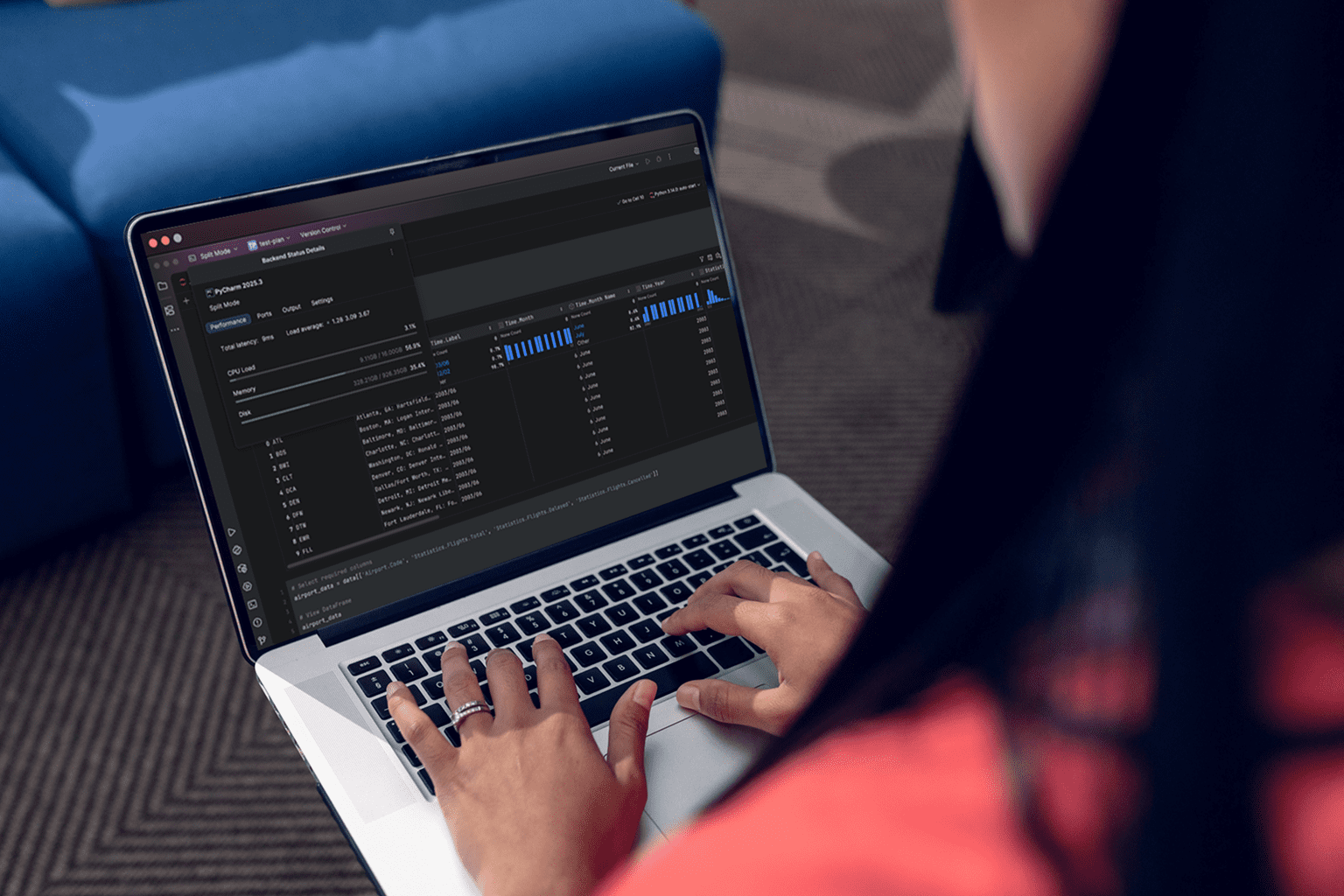 Data analyst running PyCharm in browser using a cloud PC workspace